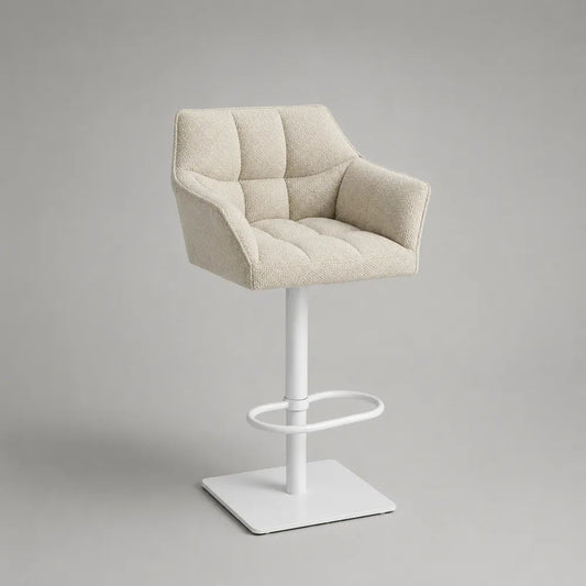 Sgabello da bar girevole regolabile in tessuto bouclé crema con braccioli e base in acciaio bianco, 56 x 55 x 91-112 cm